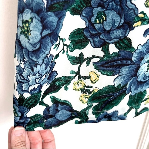 Ann‎ Taylor LOFT Blue Floral Summer Sundress Size 2 - Picture 3 of 6